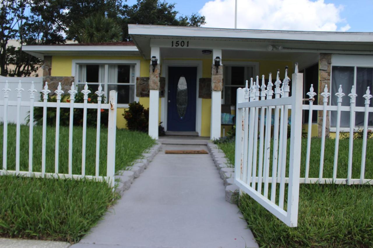 Traditional Cozy Historic Tampa Home Buitenkant foto